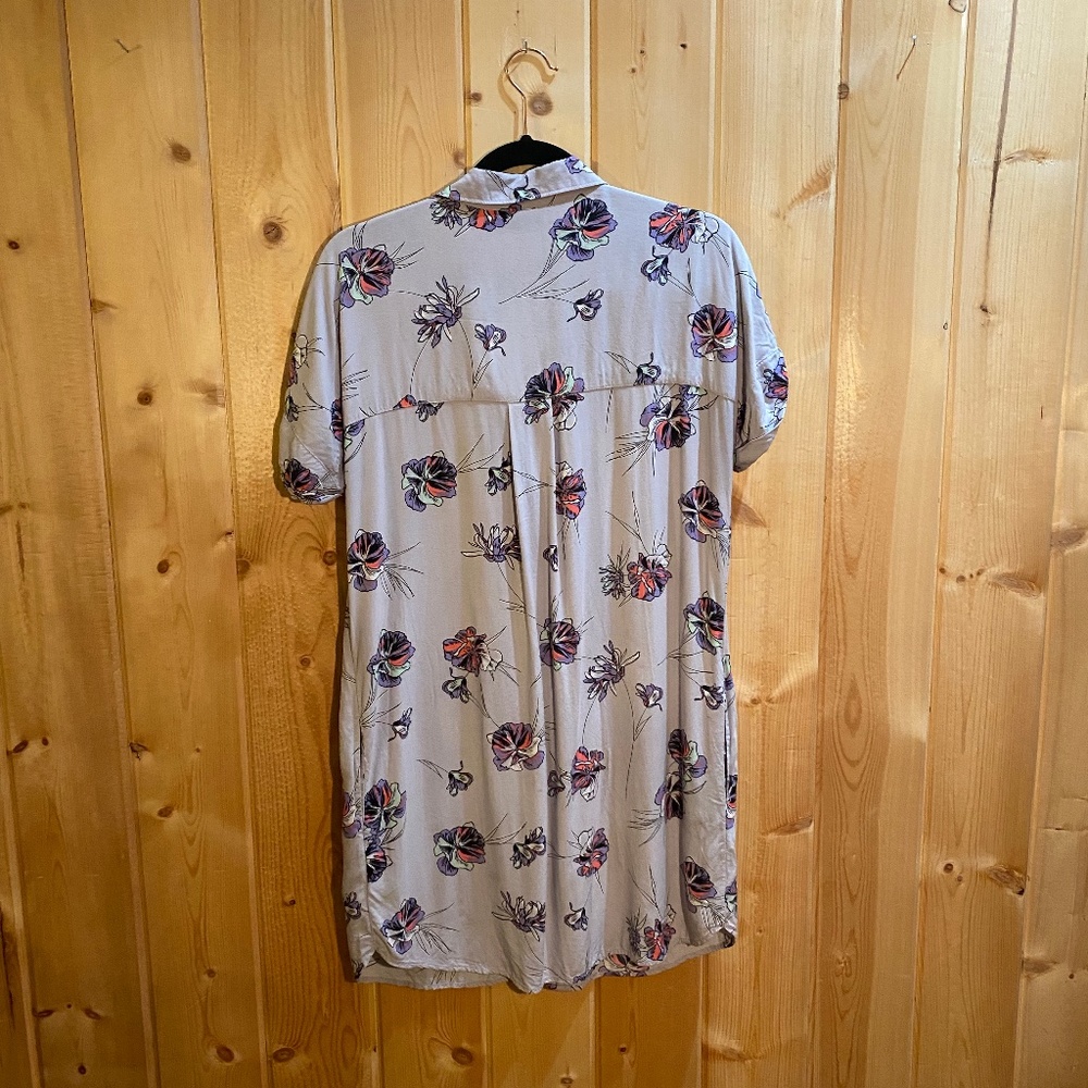 Vans Dress - Picture 2 of 3